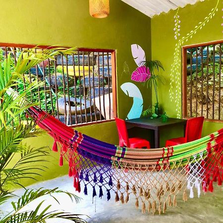 Sierra Kay Hostel Guachaca Extérieur photo